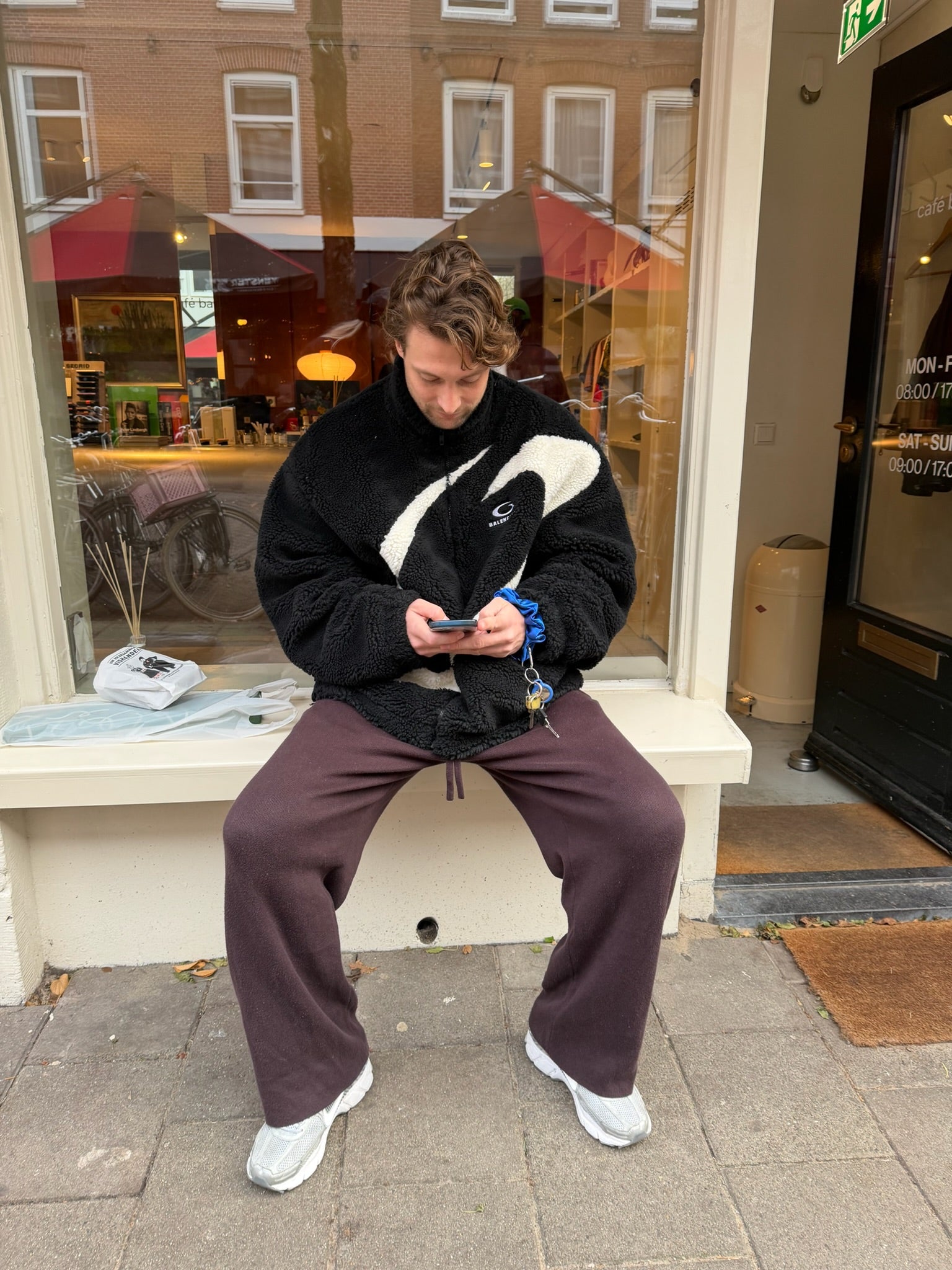 RIDE 03 - Right now (Na Na Na)